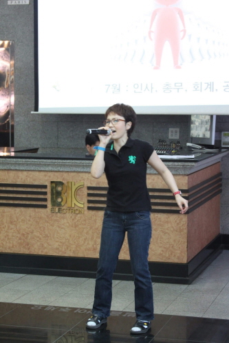 201206-02.jpg